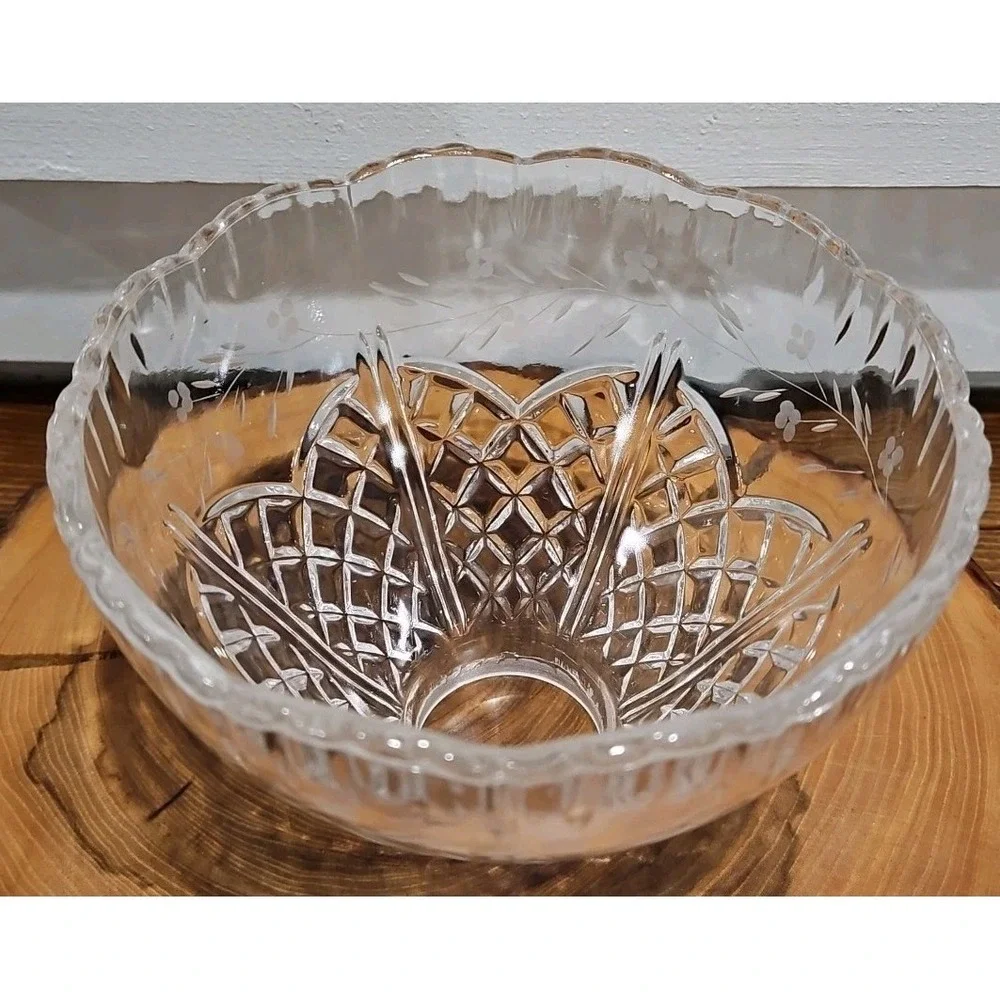 Vintage Cut-Crystal Floral Heavy‎ Hurricane Lamp Shade (1.5